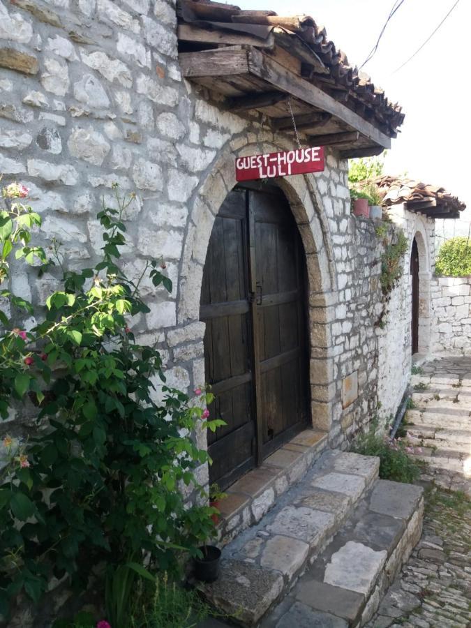 Guest House Luli 베라트 외부 사진