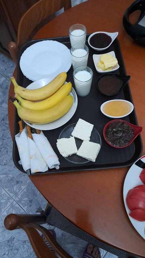 Guest House Luli 베라트 외부 사진